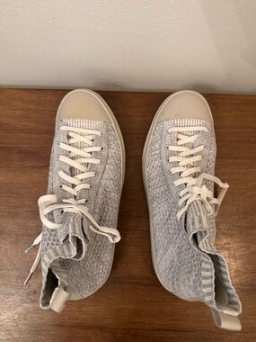 Native Shoes Women's Gray Knit Sneakers